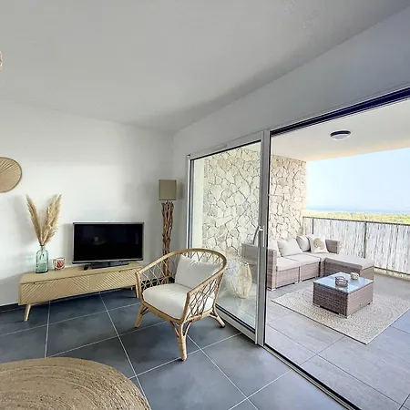 Charmant T2 Neuf Avec Piscine Et Terrasse A 10min Du Centre - Fr-1-719-13 カルヴィ